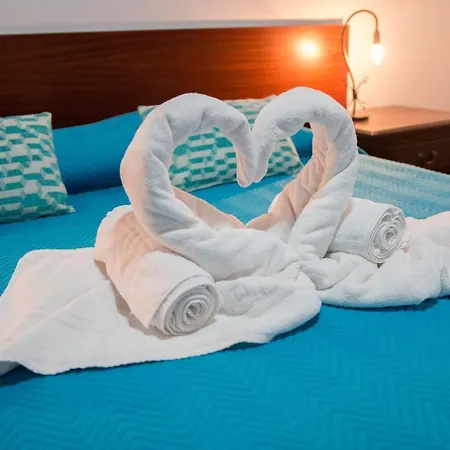 Adega Do Pereirinha Tatil Evi São Roque do Pico